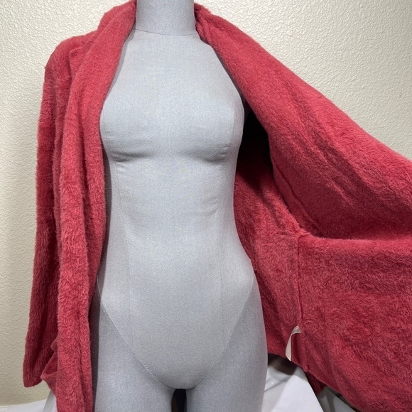 Free People FP One Cardigan Sweater Oversize Pink Fuzzy Nylon Collared One Size - Picture 3 of 7